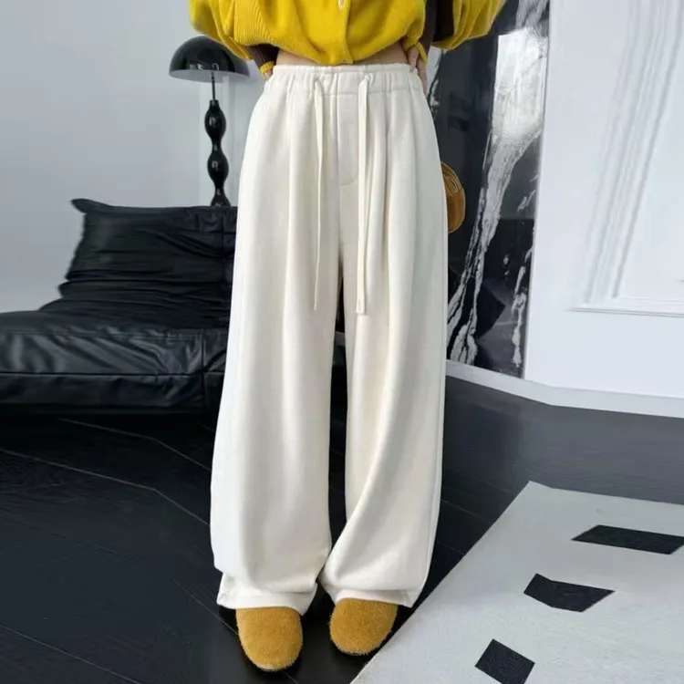 2025秋冬季超好看软糯白色直筒裤女慵懒加绒抽绳阔腿裤时尚休闲裤