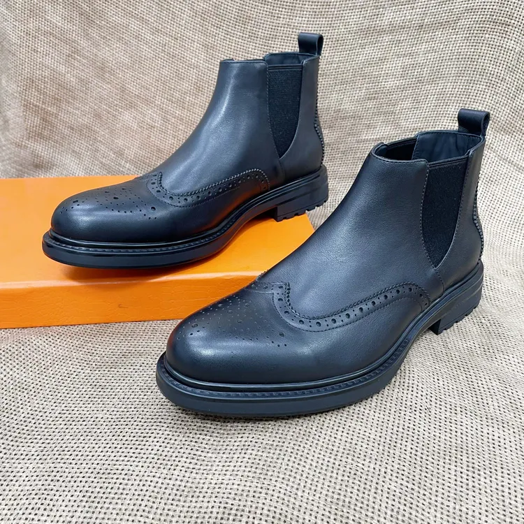 布洛克雕花软底软面真皮男士切尔西靴2025新款套筒厚底商务短靴男
