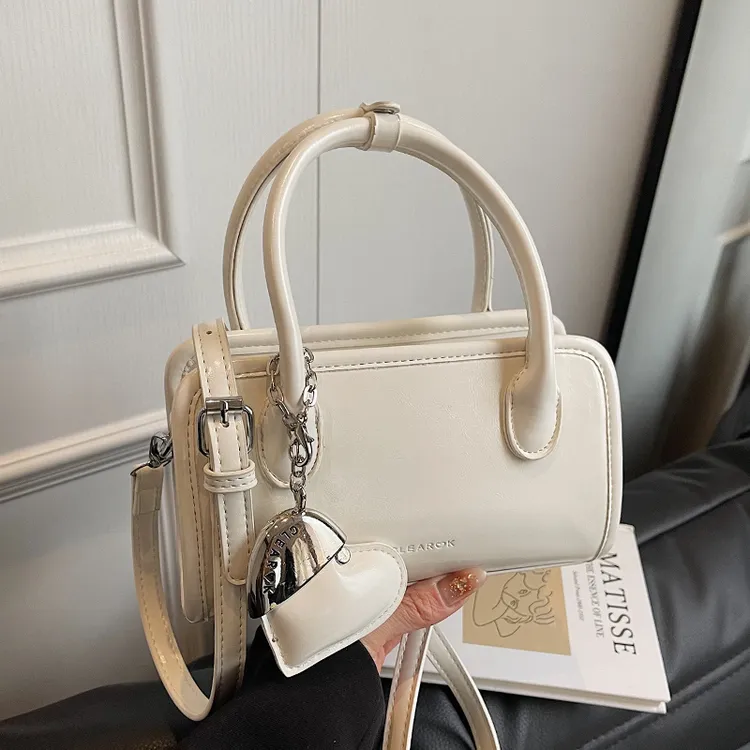 高级感小众手提包女小拎包2025春夏新款时尚韩版百搭单肩斜挎包