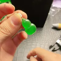 颈饰18K金镶嵌翡翠