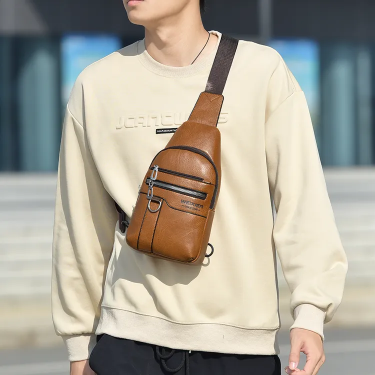 新款复古男士胸包斜挎包商务通勤胸前包多功能手机包单肩斜跨包包
