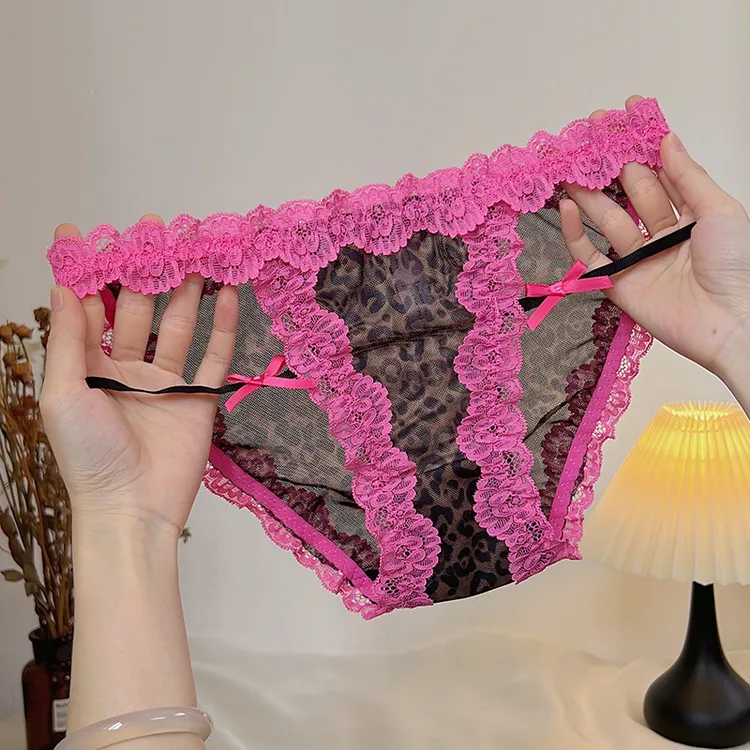 【性感镂空蕾丝内裤】纯欲网纱少女提花女士撞色火辣三角裤-8407