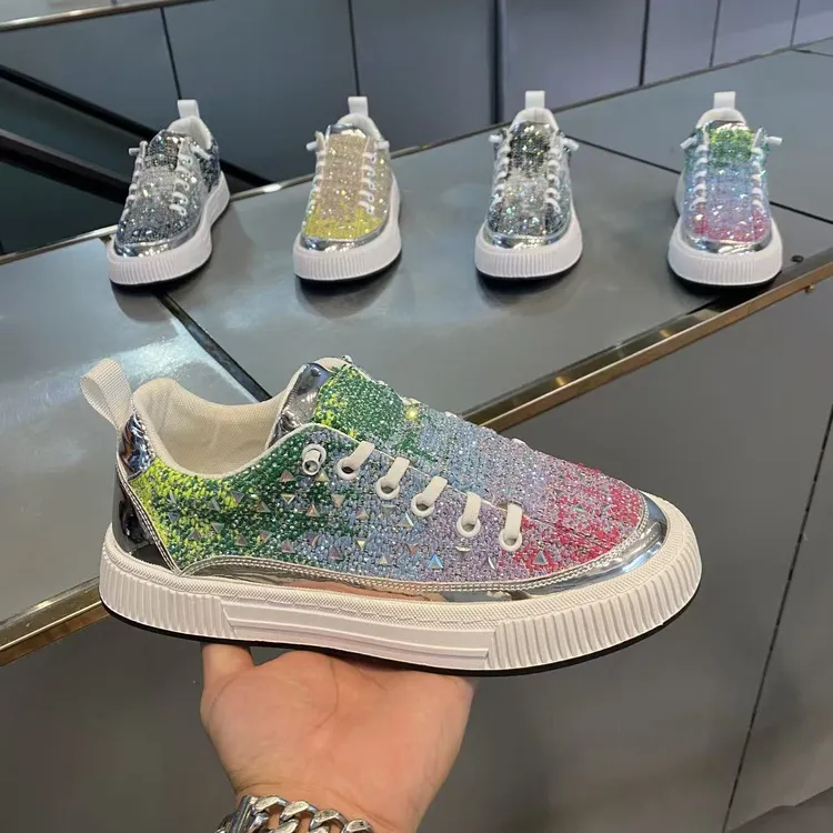 2025秋季时尚新款烫钻百搭舒适轻便软底潮流运动休闲男鞋(皮鞋码)