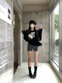 【米妮】“搞怪猫咪”早秋斜肩设计不规则猫咪提花长毛针织上衣