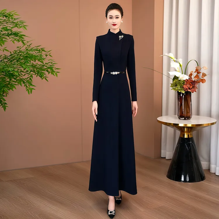 冬季加厚女连衣裙2025年奢华高级感名媛风优雅显瘦保暖宴会裙104