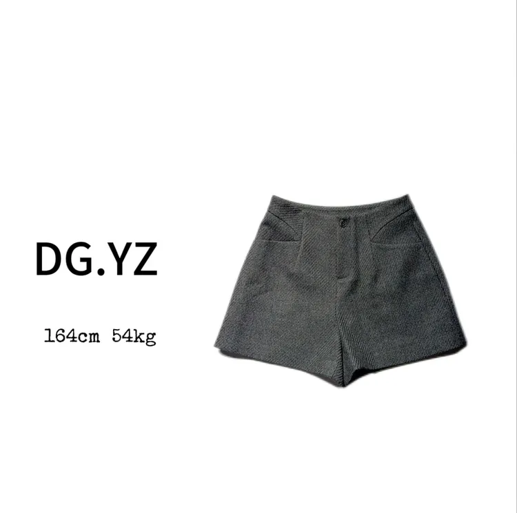 【樱子家】3132F一粒扣高腰阔腿A字短裤