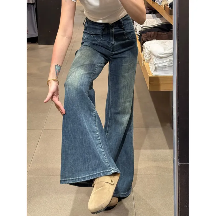 复古蓝不贴腿微喇叭牛仔裤女2025秋季新款高腰显瘦垂感百搭拖地裤