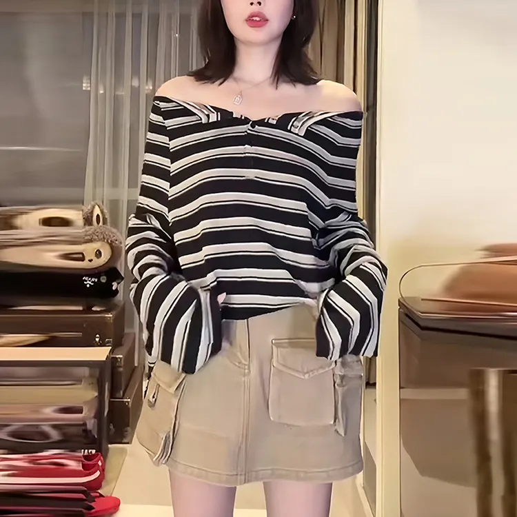 6928设计感撞色条纹宽松显瘦独特绝美露肩上衣