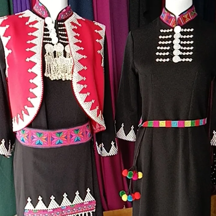 云南少数民族哈尼族佤族布依族壮族日常生活及舞台表演服装民族风