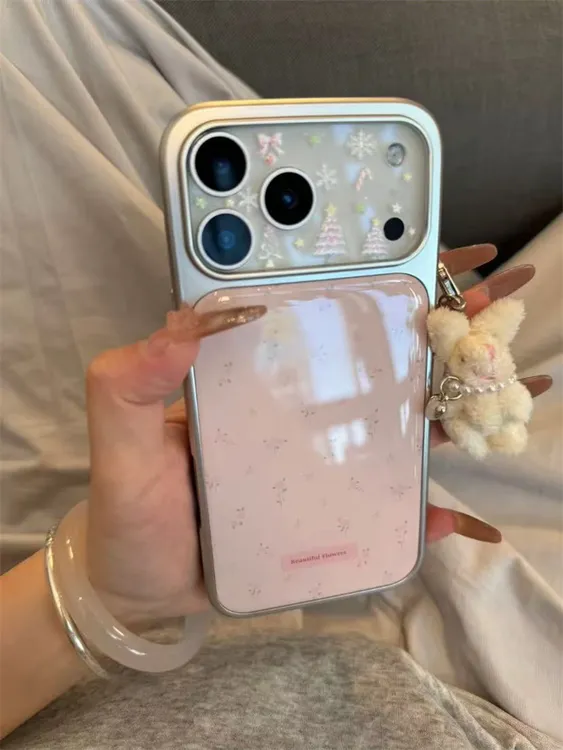 早秋可爱电镀滴胶碎花兔子公仔适用iPhone17pro手机壳苹果16pro新