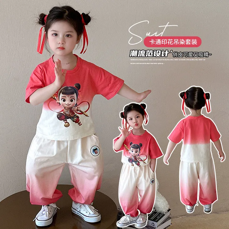 (亮灯款)夏季女童哪吒新款套装时尚洋气吊染短袖休闲裤两件套