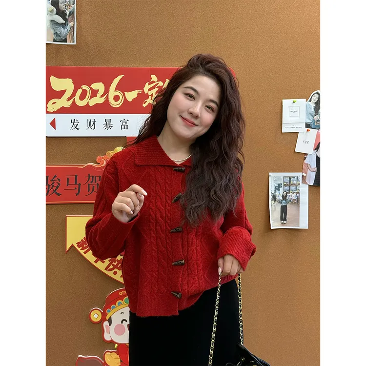 WenWen小个子2025秋冬新款翻领牛角扣麻花针织开衫毛衣4731