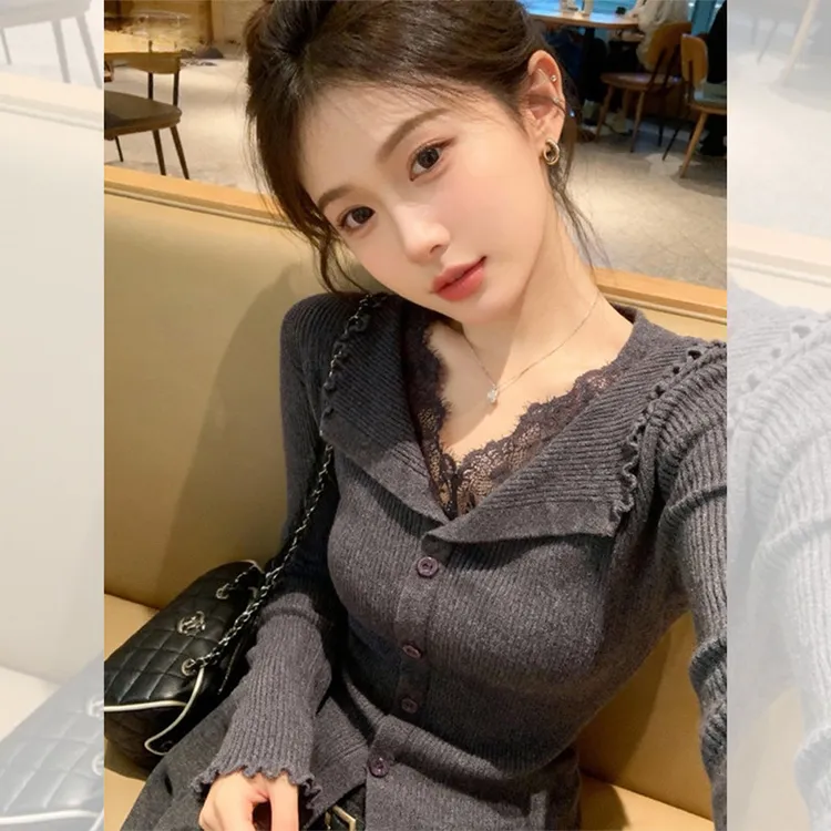 新款潮牌女装小众炸街高级感秋冬款灰色V领蕾丝打底针织开衫毛衣