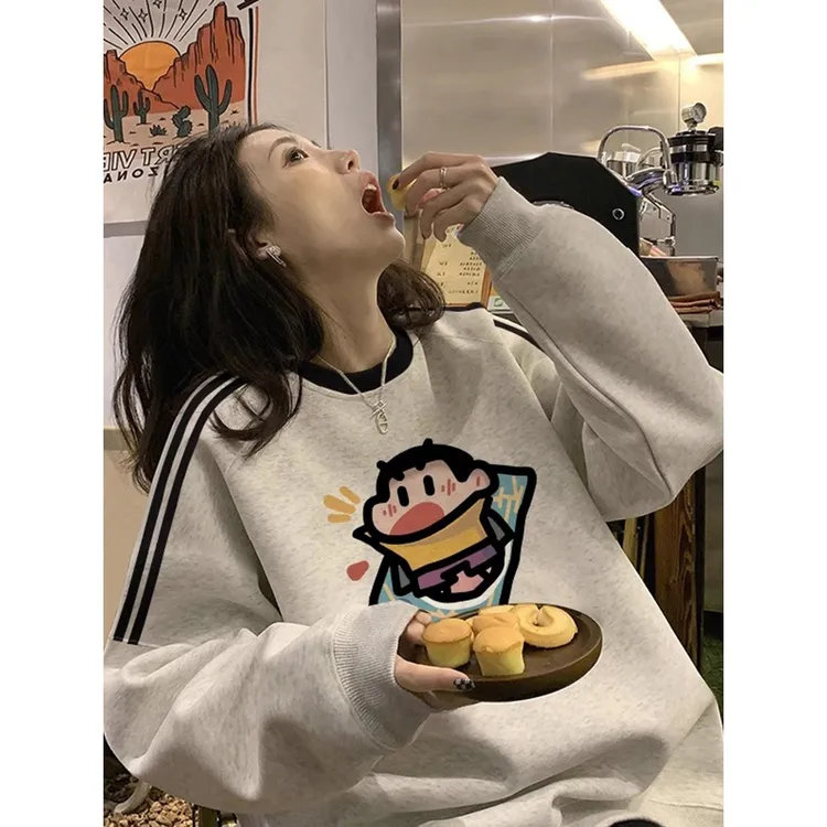 美式卡通蜡笔小新印花卫衣秋冬外套女早秋款穿搭宽松三条杠上衣