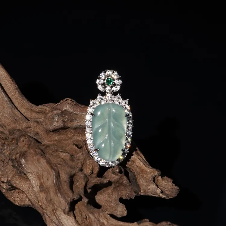 翡翠吊坠A货翡翠高冰透中号树叶吊坠+12*20mm多样性发一PC601230