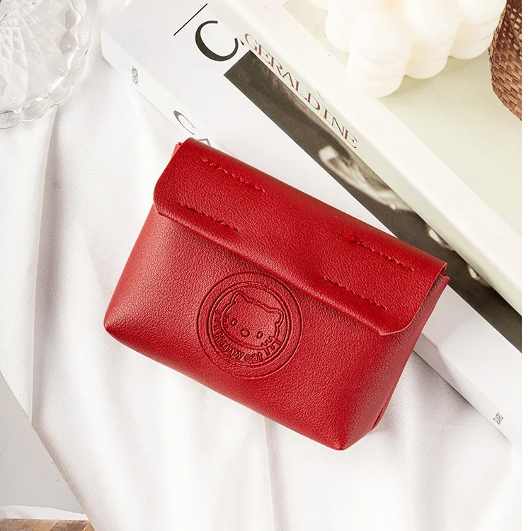 HelloKitty手工红色皮质零钱包可爱迷你kt便携耳机证件随身小卡包