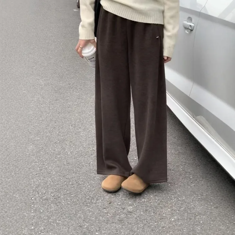梨形身材遮肉显瘦磨毛阔腿裤女秋冬新款保暖百搭松紧腰休闲直筒裤