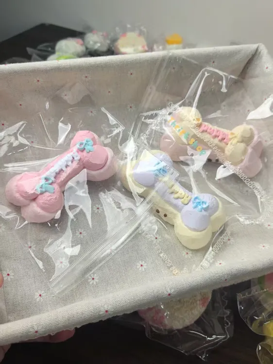 小狗骨头饼干捏捏卡通动物造型食品硅胶捏捏乐