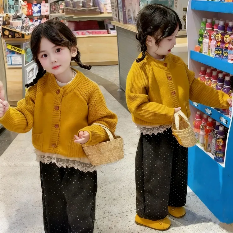 女童毛衣套装秋款洋气时髦儿童秋装女宝宝针织开衫韩范裤子三件套