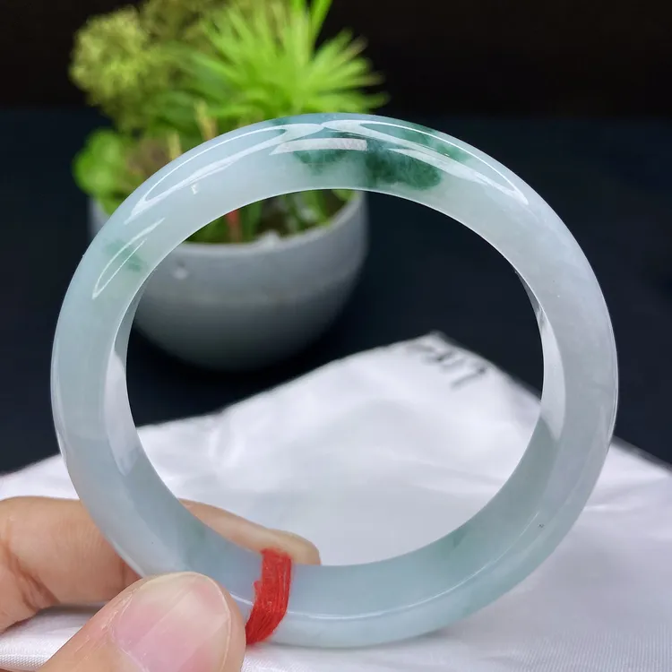 F317 56圈口缅甸A货翡翠手镯 水润飘花正圈宽边玉手镯