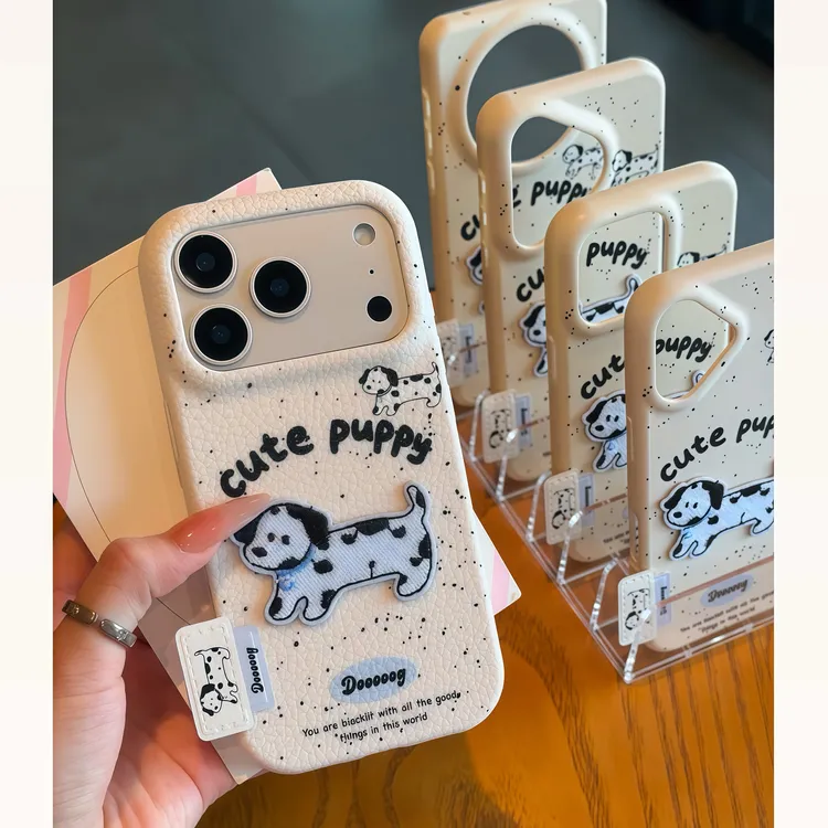 欧克里里斑点小狗标签适用苹果17/16皮纹手机壳华为vivoppo小米15