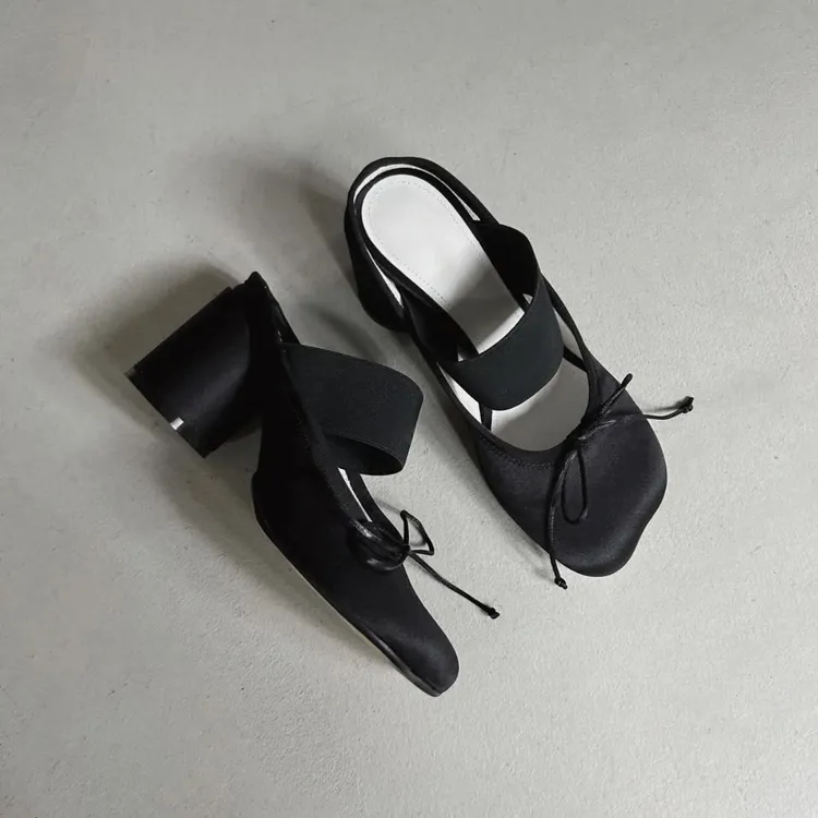 女款爆款水晶绸缎蝴蝶结浅口居家鞋女春夏复古粗跟芭蕾鞋凉拖鞋