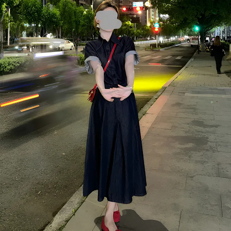 夏季百搭牛仔连衣裙POLO领收腰A字裙女2025年新款时尚显瘦长裙子