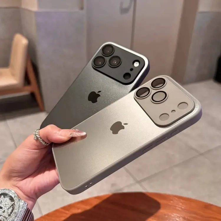 适用iPhone17promax手机壳AG磨砂电镀16/15pro镜头全包14promax