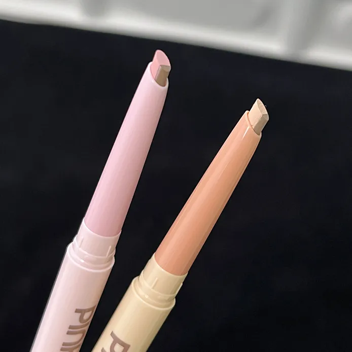 桃又野双拼卧蚕笔提亮二合一持久防水不掉色勾勒下至卧蚕新手友好