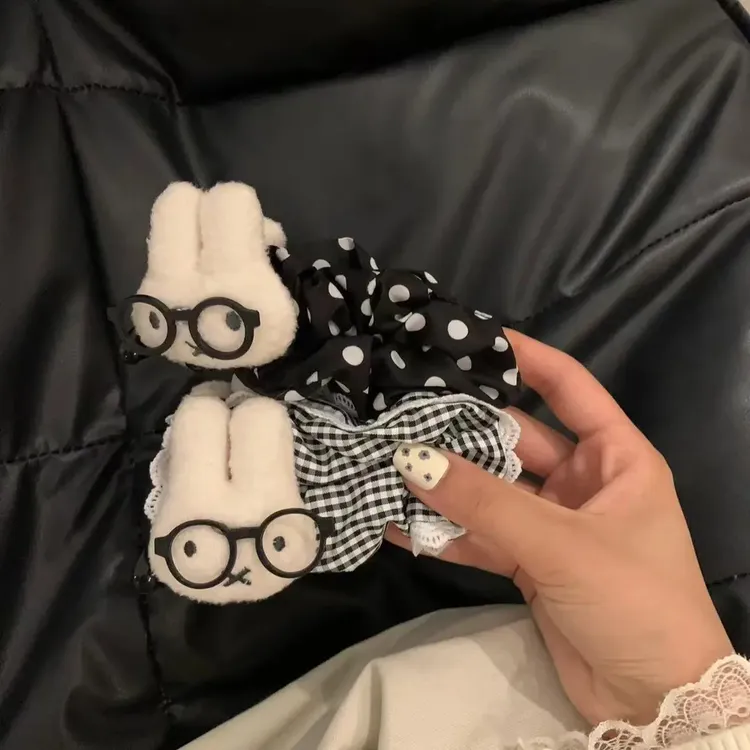 W元气满满甜美少女心米菲兔香蕉夹高马尾氛围感韩版可爱风女饰品