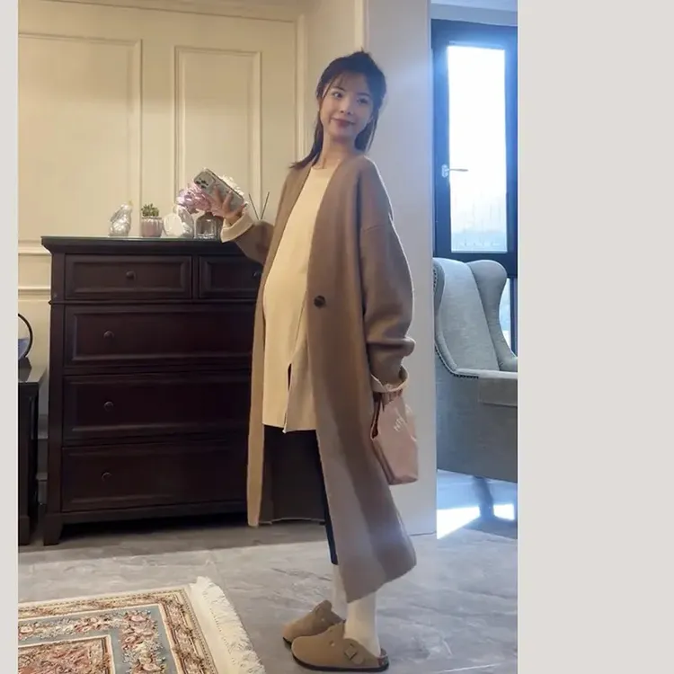 气质高级感~孕妇毛衣长款秋装外套纯色针织慵懒宽松显瘦秋冬大衣