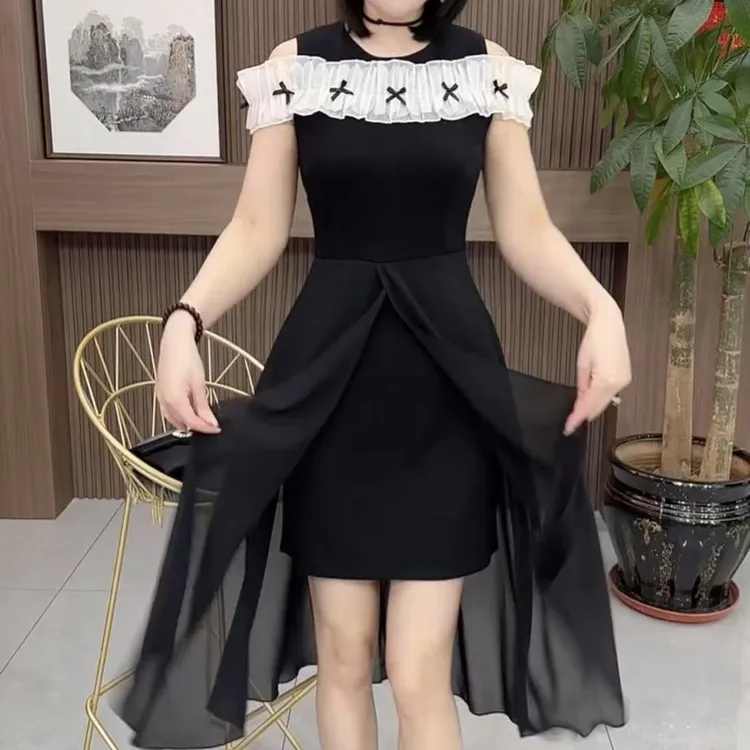 时尚名媛气质小蝴蝶结收皱黑白撞色露肩拼接假两件网纱连衣裙女夏