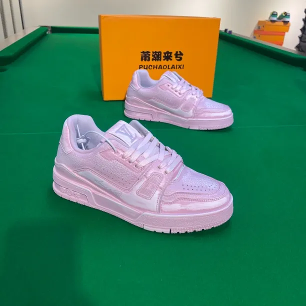 2025秋季时装秀-潮流耐磨减震情侣女款低帮增高板鞋休闲鞋运动鞋