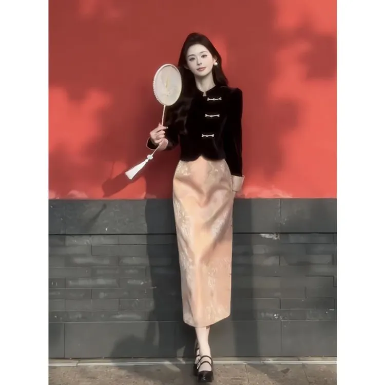 新中式国风套装春秋气质显瘦斜门禁短款上衣外套+半身裙两件套女