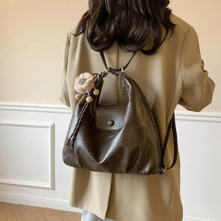 2025春季新款小众设计复古时尚托特包女韩版上班通勤大容量单肩包