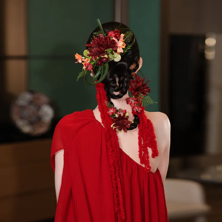 非金属布艺婚庆饰品 新娘独特新中式红色仿真花毛绒配饰品MC3045