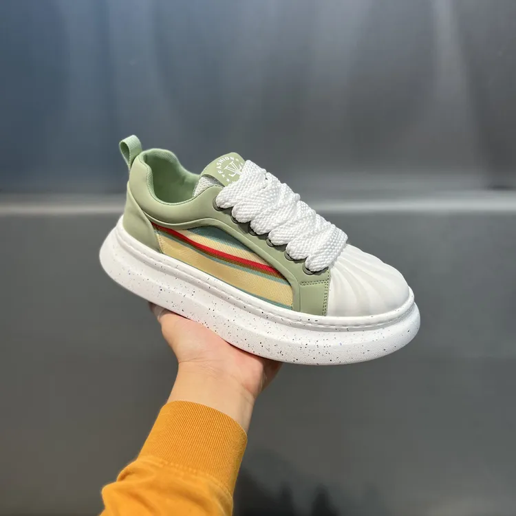 时尚条纹贝壳头厚底板鞋2025夏季新款百搭软底舒适男士潮流休闲鞋