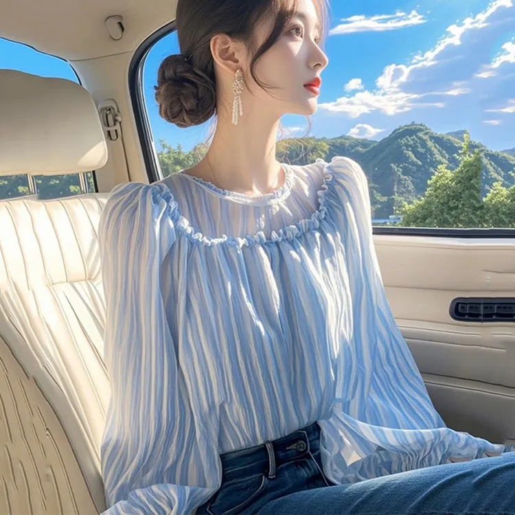 法式超好看独特漂亮上衣蓝色条纹长袖衬衫女2025年新款减龄洋气
