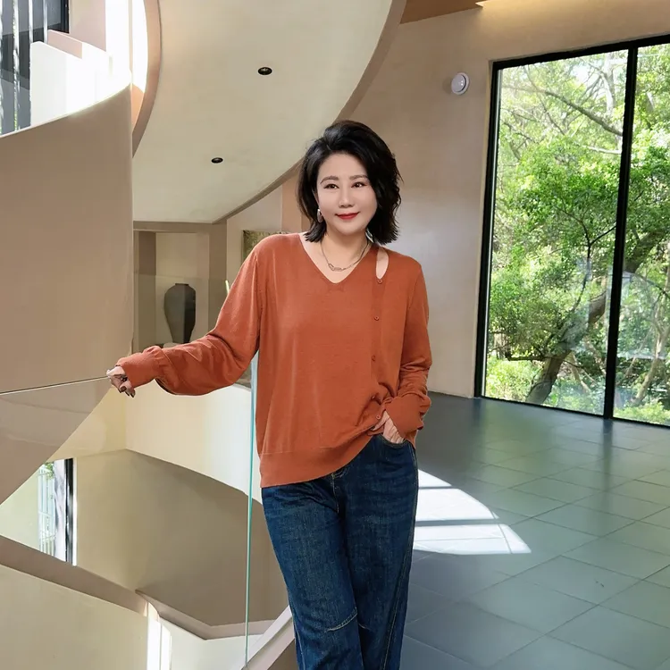 微胖女装【向阳日】绵羊毛针织衫慵懒风上衣高级感老钱独特上衣2502
