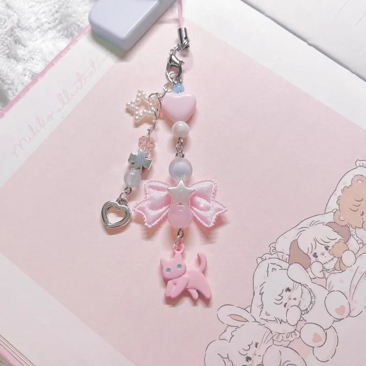 手作串珠少女心手机链可爱咕本手工挂件[ins]