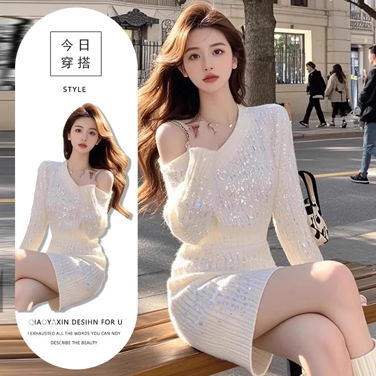 纯欲风别致千金风辣妹露肩连衣裙女春秋新款港味气质名媛风包臀裙