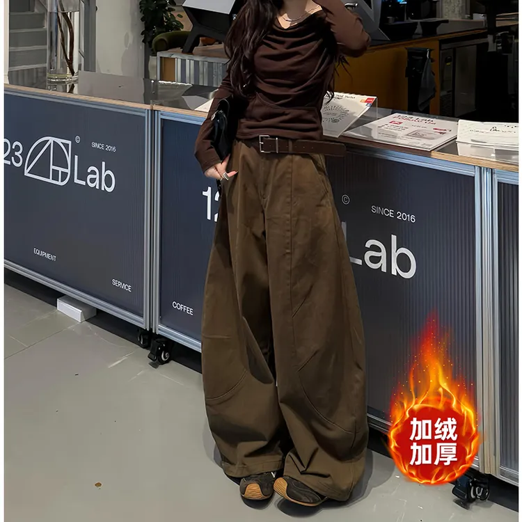 美式复古咖色弯刀阔腿牛仔裤女秋季宽松显瘦慵懒风廓形休闲长裤子