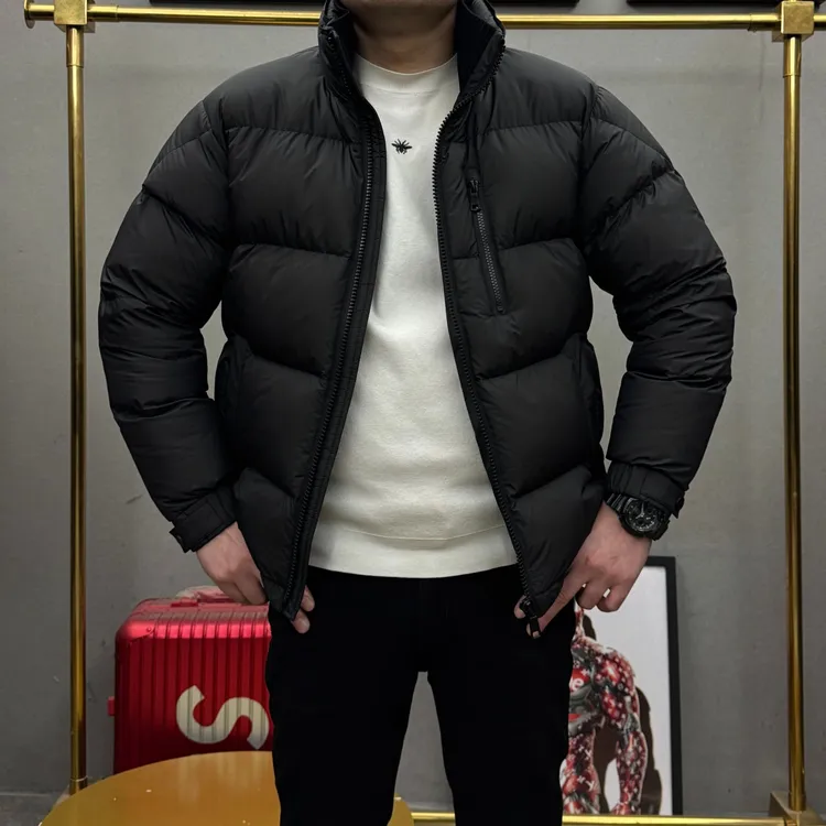 2025新款欧货针织领拼接保暖男士羽绒服8189