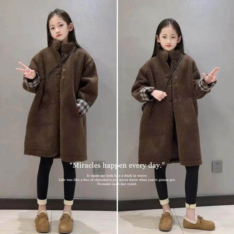 女童秋冬外套2025新款大童装中长款皮毛一体大衣女孩冬季毛毛上衣
