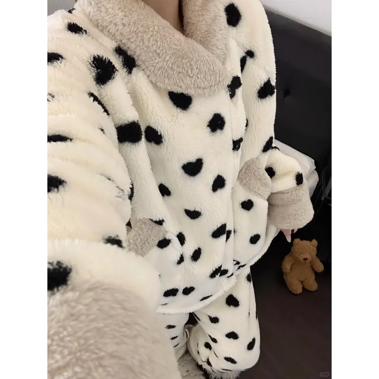 韩版甜美爱心珊瑚绒睡衣女冬季新款保暖加绒加厚可外穿家居服套装