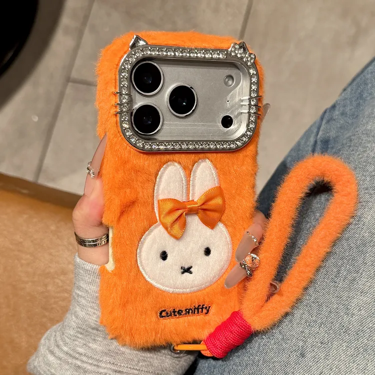 秋冬毛茸茸可爱兔兔适用iPhone17promax苹果13手机壳14小众15pro