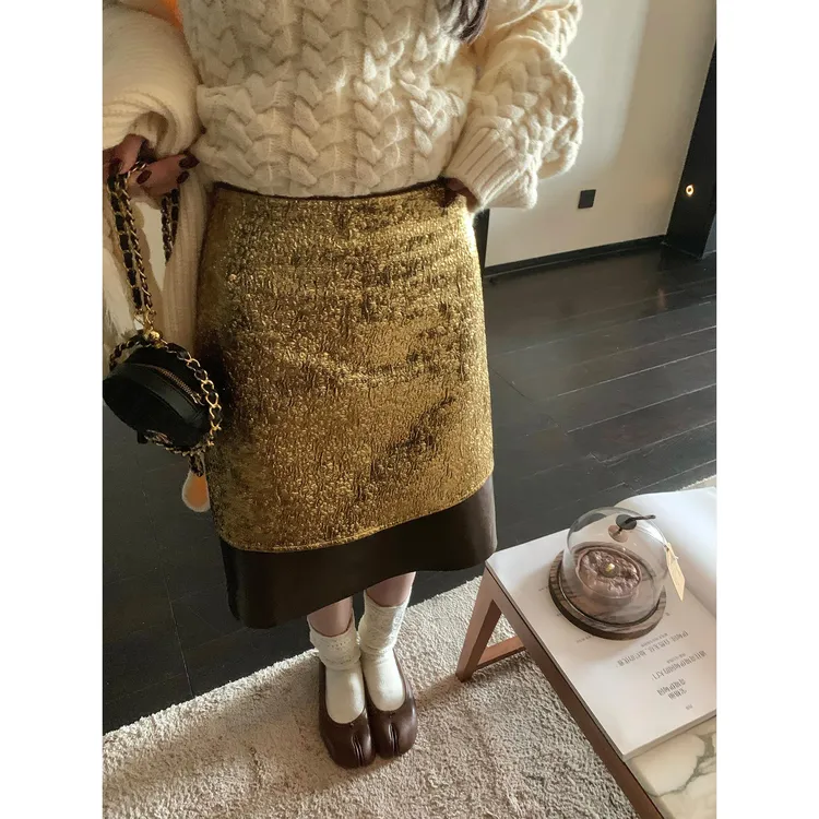 区区欧阳【私服！年会闪闪裙】褶皱提花短裙拼接PU皮百搭半身裙子