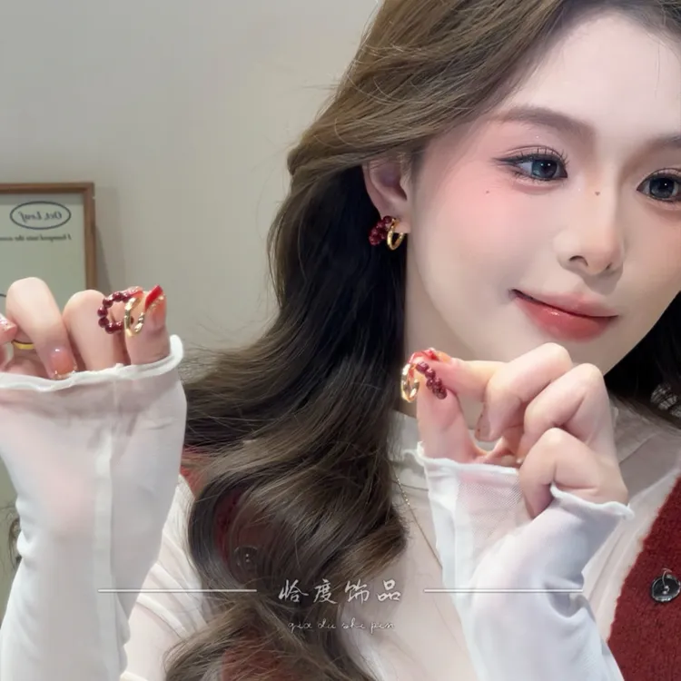 铜合金仿珍珠耳饰 【恰度】法式轻奢双排红色珠珠耳钉