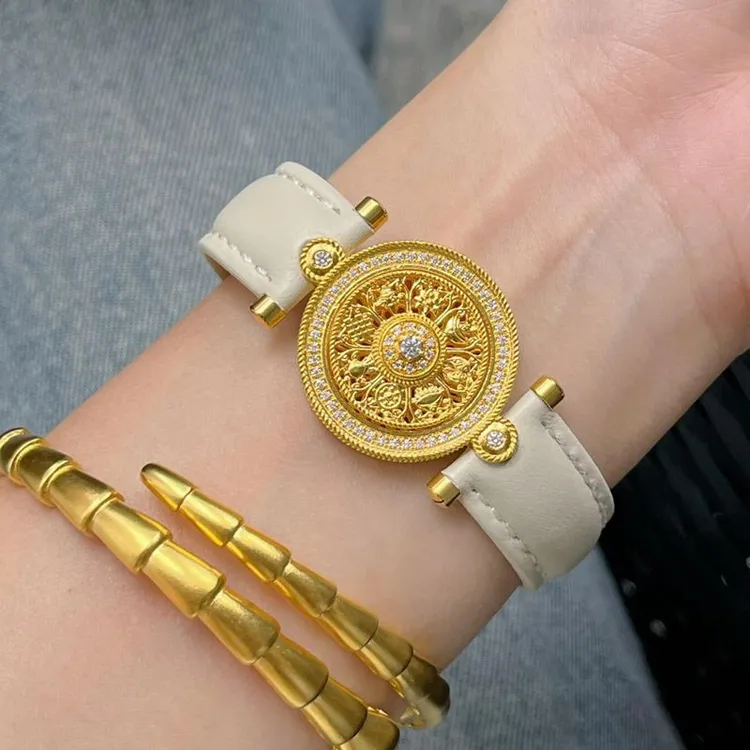 铜合金手链 黄金色八宝罗盘手表手链小众显白皮带五帝钱蹦迪手链.