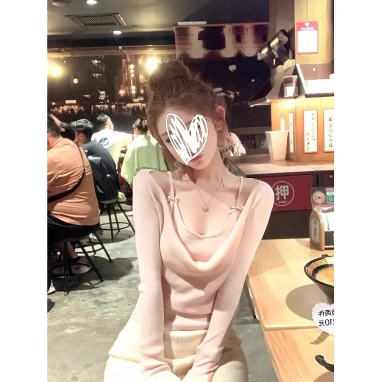 设计感小众假两件甜美荡领法式针织衫韩系上衣柔雾粉瓷白两色入